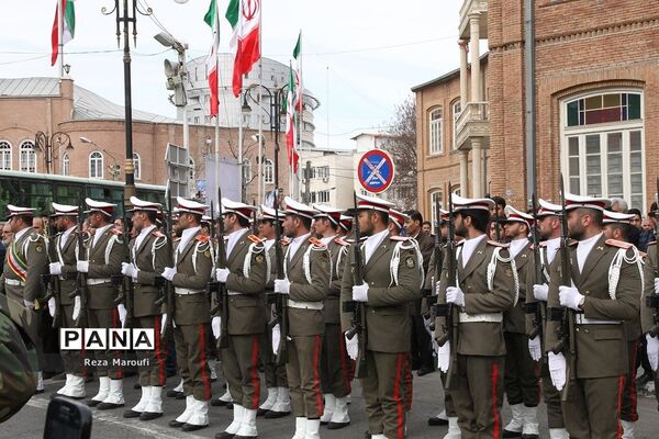 آیین باشکوه تشییع پیکر مطهر ۴ شهید گمنام دوران دفاع مقدس