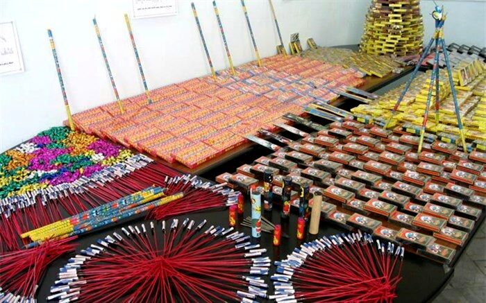کشف بیش از 80 هزار عدد انواع موادمحترقه در نیشابور