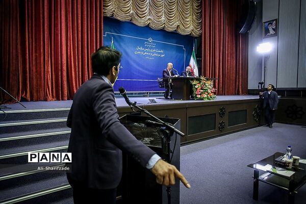 نشست خبری رییس سازمان سینمایی