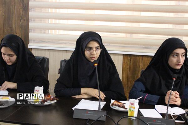 گزارش تصویری انتخابات  شورای دانش آموزی و نهمین دوره مجلس دانش آموزی دختران  استان البرز