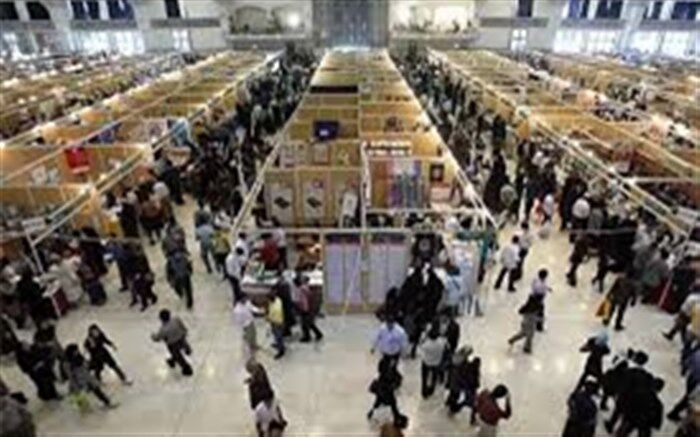توزیع برنج ، گوشت و تخم مرغ و مرغ با نرخ مصوب در نمایشگاه بهاره  اهواز