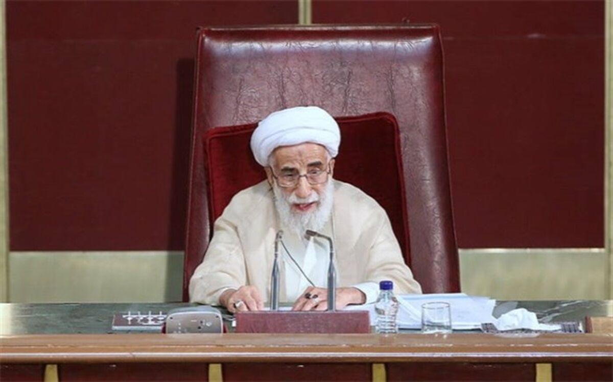آیت‌الله جنتی رئیس مجلس خبرگان رهبری باقی ماند