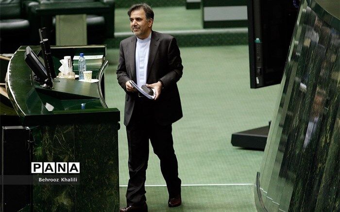 آنچه موافقان استیضاح وزیر  را ه در مجلس گفتند