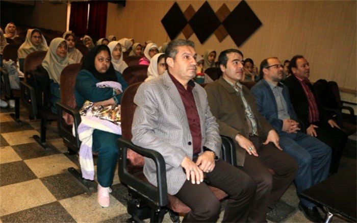 اکران عمومی فیلم های چهل و هفتمین جشنواره فیلم رشد در شهرری