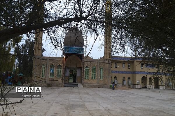 مرمت  امامزاده شاه فرج الله و شاه حبیب الله در حاجی آباد فارس