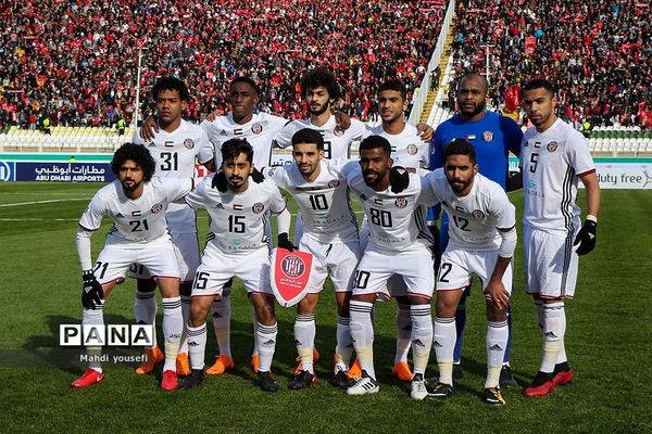 دیدار تیم‌های فوتبال تراکتورسازی ایران و الجزیره امارات