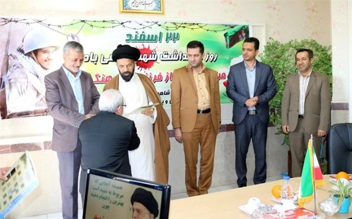 سنگر علم و تهذیب  کمتر از سنگر جبهه های هشت سال دفاع مقدس نیست