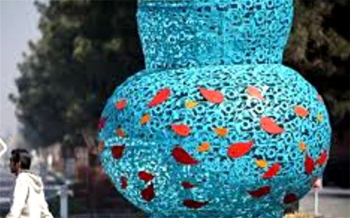 اجرای زنده هنر نقاشی در 30 میدان اصلی اصفهان