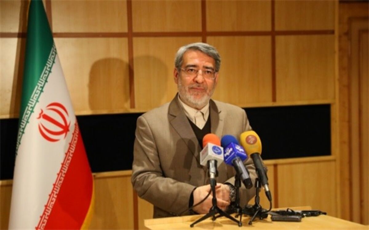 پیام وزیر کشور به‌مناسبت روز جمهوری اسلامی ایران