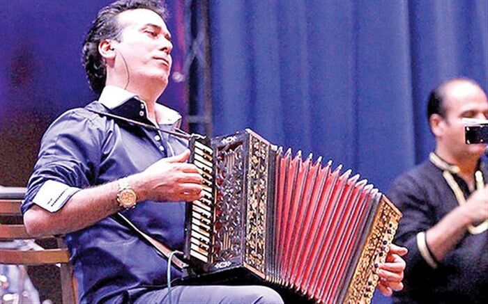 رحیم شهریاری: وقتی صداو سیما صدای ابراهیم تاتلیس را پخش می کند چرا به ایران نیاید