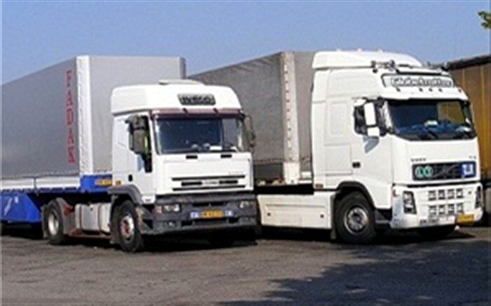 صادرات ۴۰۰ هزار تن کالا از استان سمنان