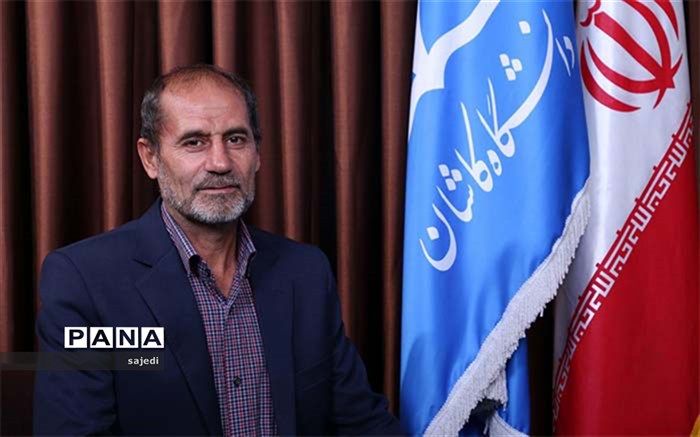 گلستانهای گل محمدی در نوش آباد به گل نشست