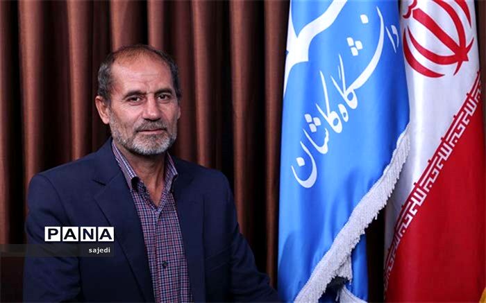 گلستانهای گل محمدی در نوش آباد به گل نشست