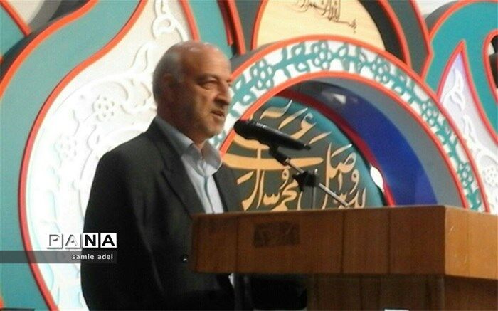 آینده شما به پشتکار ، اراده و اندیشه امروزتان بستگی دارد