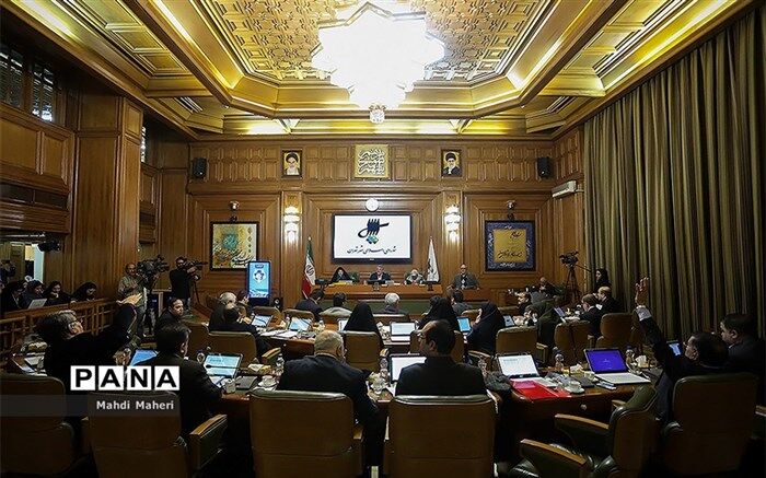 جلسه بررسی استعفای دوم نجفی آغاز شد
