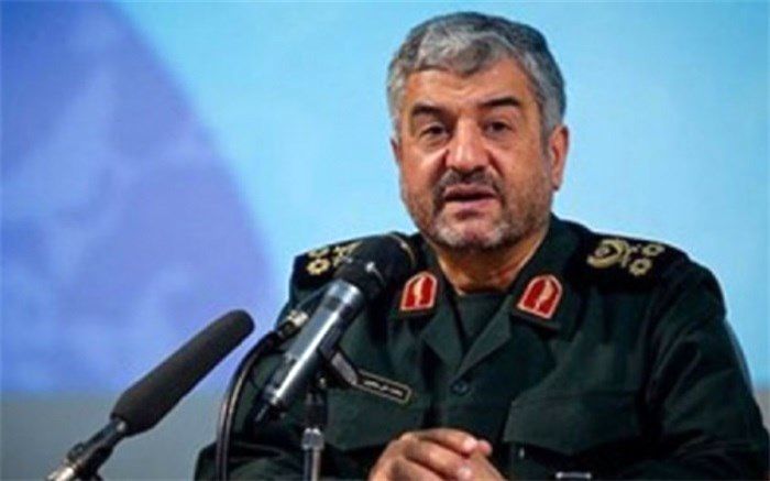 سرلشکر جعفری: شاهد مرحله جدیدی از پیشرفت و توسعه در ۴۰ سالگی انقلاب خواهیم بود