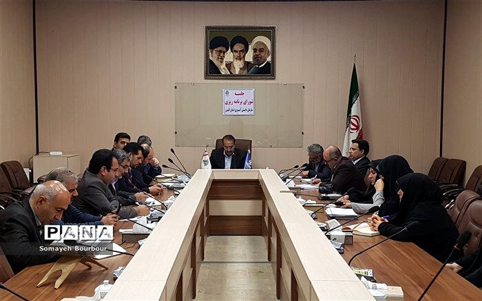 نشست شورای برنامه ریزی سازمان دانش آموزی البرز در فصل بهار ۹۷