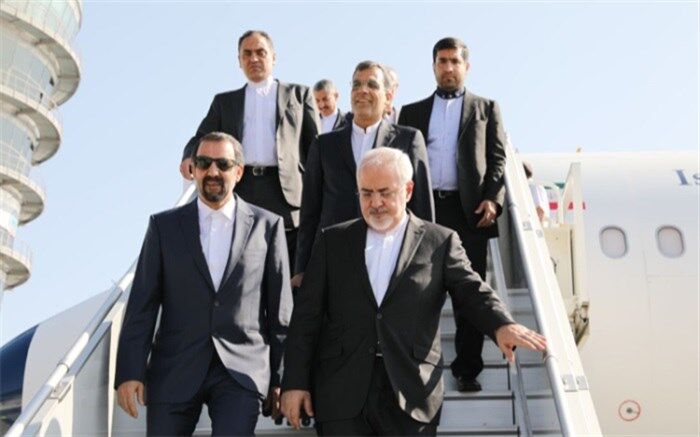 ظریف به تهران بازگشت