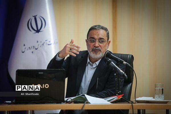 نشست مشترک شورای معاونین و مدیران کل حوزه ستادی وزارت آموزش و پرورش