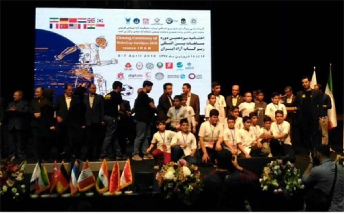 کسب رتبه برتر لیگ بین المللی ربات های امدادگر مسابقات جهانی کانادا توسط دانش آموزان دماوند