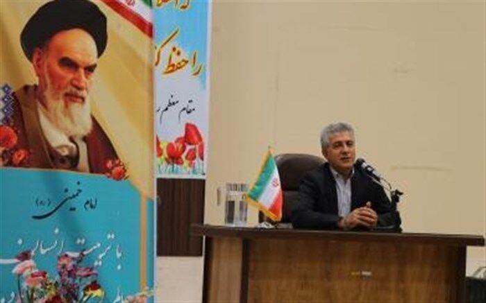 مدیرکل آموزش و پرورش چهارمحال و بختیاری: اولین حرکتی که ما را به مصرف کالای داخلی می‌رساند، فرهنگ‌سازی عمومی است