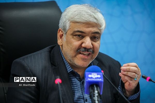 نشست خبری معاون توسعه مدیریت و پشتیبانی وزارت آموزش و پرورش