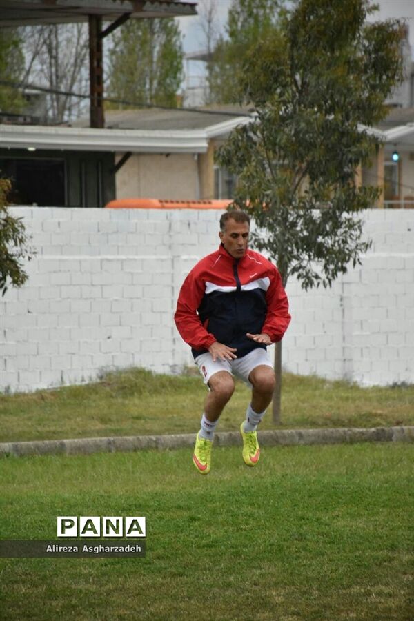 مسابقات فوتبال چهارجانبه پیشکسوتان یادواره شهدا و مدافع حرم بابلسر
