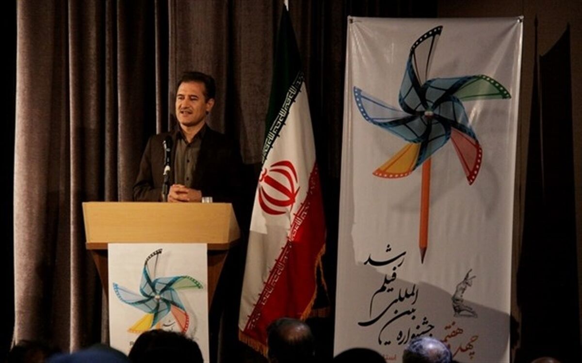 مدیرکل آموزش و پرورش کردستان:  فیلم رشد به دنبال آموزش پایدار و نهادینه کردن تربیت در میان دانش آموزان است
