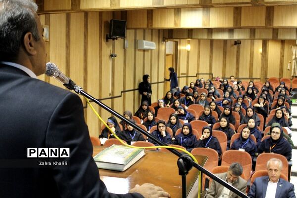 برگزاری نهمین دوره مجلس دانش آموزی استان فارس در شیراز