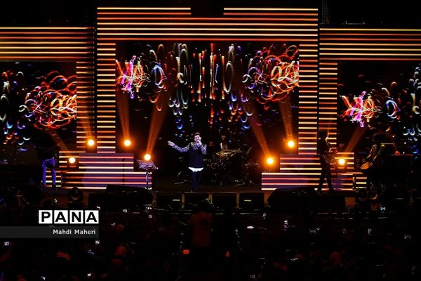 کنسرت حمید هیراد