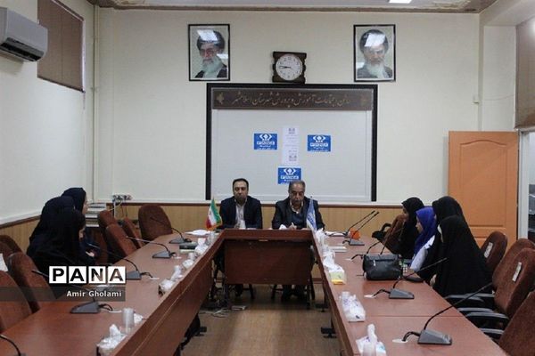 دیدار خبرنگاران پانا اسلامشهر با مدیر و شورای معاونین آموزش و پرورش