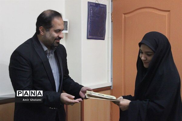 دیدار خبرنگاران پانا اسلامشهر با مدیر و شورای معاونین آموزش و پرورش