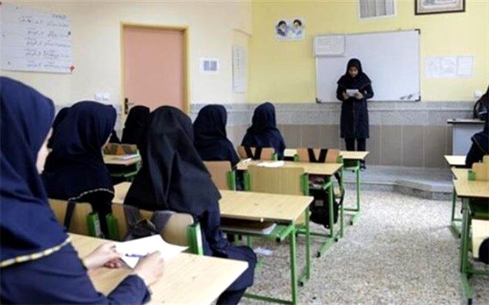 مدیرکل فنی و حرفه‌ای آموزش و پرورش اعلام کرد: انعقاد تفاهم‌نامه با دانشگاه فنی و حرفه‌ای برای تامین نیروی هنرستان‌ها