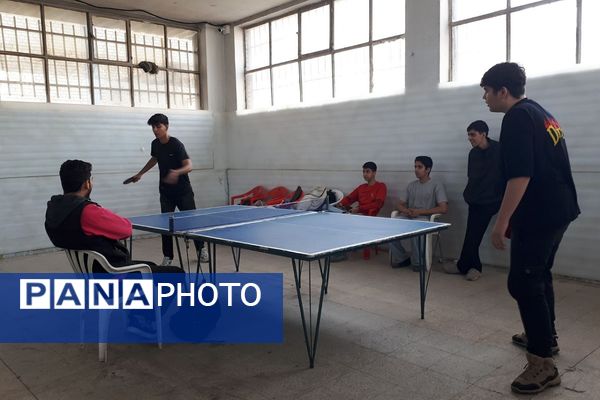 مسابقات قهرمانی تنیس روی میز منطقه کهریزک 