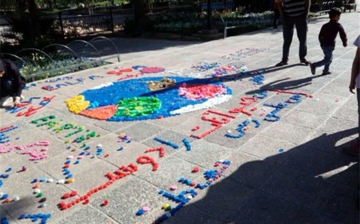 گرامیداشت روز زمین پاک با شعار «نه به پلاستیک و ظروف یکبار مصرف»