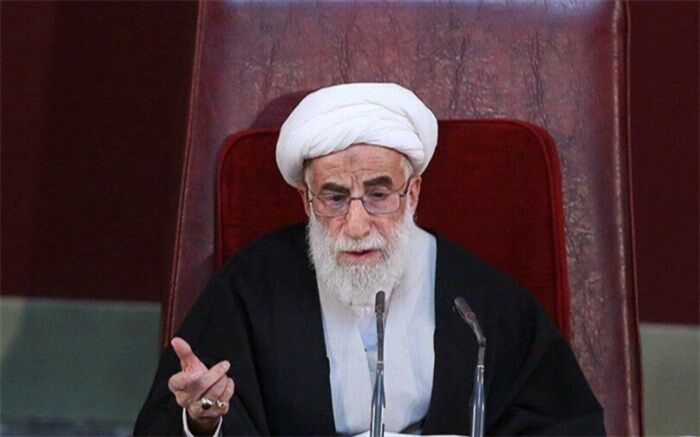 حمایت آیت الله جنتی از سپاه: سپاهیان به فکر درجه، پست و مقام نیستند