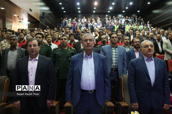 سفر علی ربیعی وزیر کار و امور اجتماعی به قم و دیدار با مراجع عظام تقلید