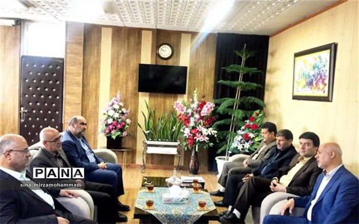 رییس سازمان بسیج فرهنگیان کشور با مدیر کل آموزش و پرورش آذربایجان غربی دیدار کرد