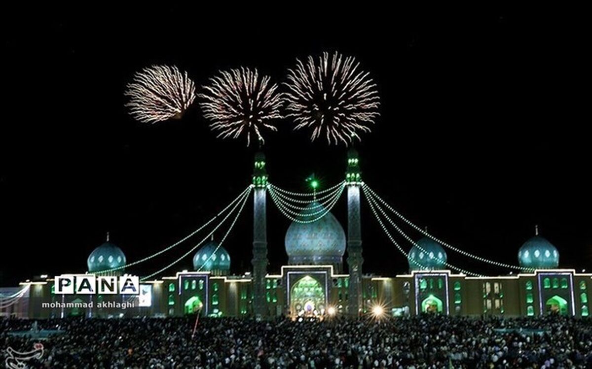 لزوم ورود وزارتخانه ها برای خدمت رسانی به زائران نیمه شعبان مسجد مقدس جمکران/آمادگی ۸۵۰۰ خادم مسجد مقدس جمکران برای مشارکت در جشن نیمه شعبان