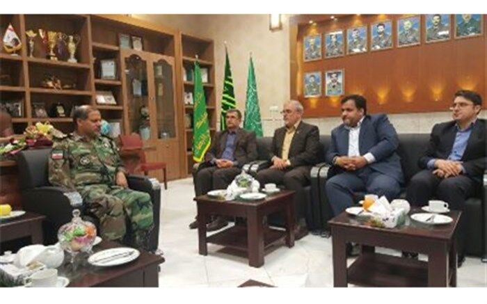 دیدار مدیرکل آموزش و پرورش با فرماندهان ارتش و سپاه خراسان رضوی