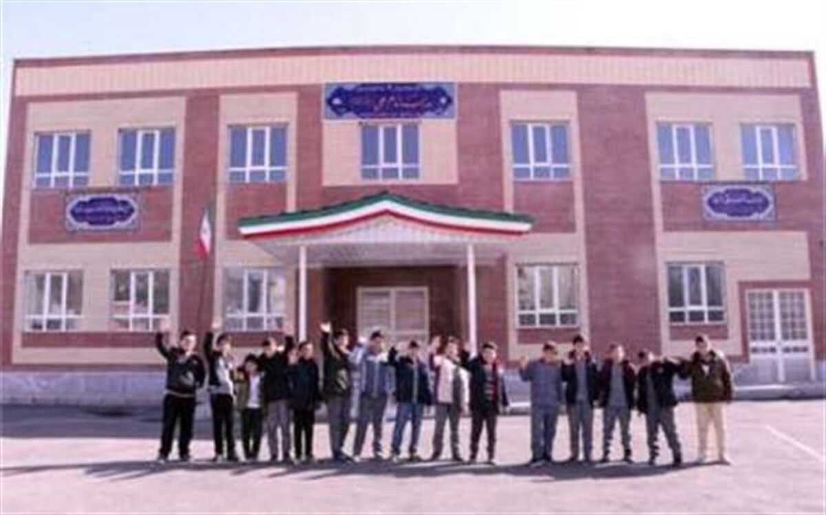 خیران 365 مدرسه در استان اردبیل ساختند
