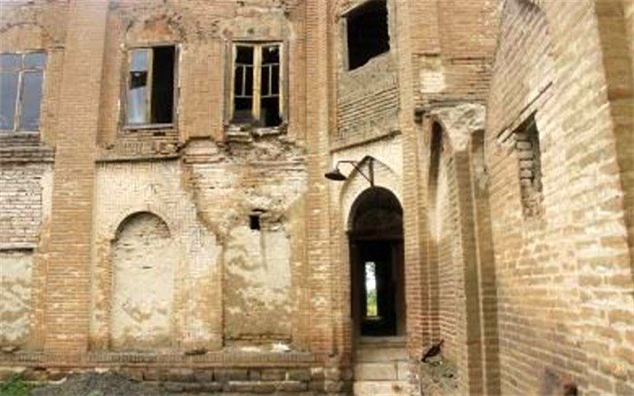 قلعه تاریخی روستای بدلبوی ارومیه مرمت می شود