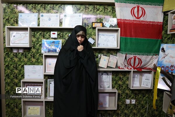 دیدار رئیس دفتر رئیس جمهور با خانواده های شهیدان مدافع حرم و جانبازان سرافراز اسلام و کارگر نمونه سال 96