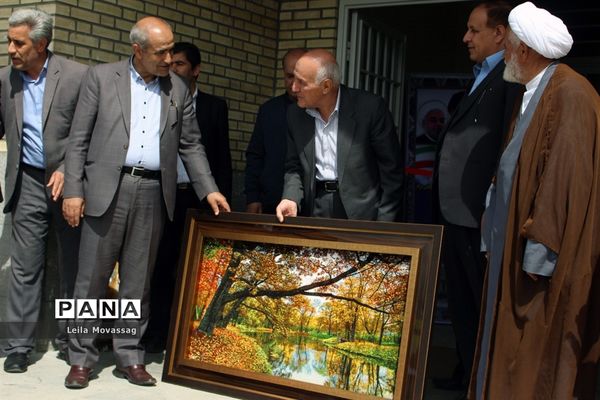 افتتاح مدرسه خیرساز مرحومه حمیده اشکان نژاد در روستای فتح آباد