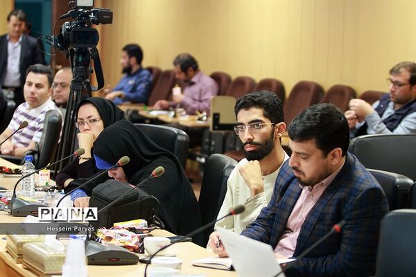 نشست خبری رئیس سازمان بسیج فرهنگیان به مناسبت هفته بزرگداشت مقام معلم و هفته بسیج فرهنگیان