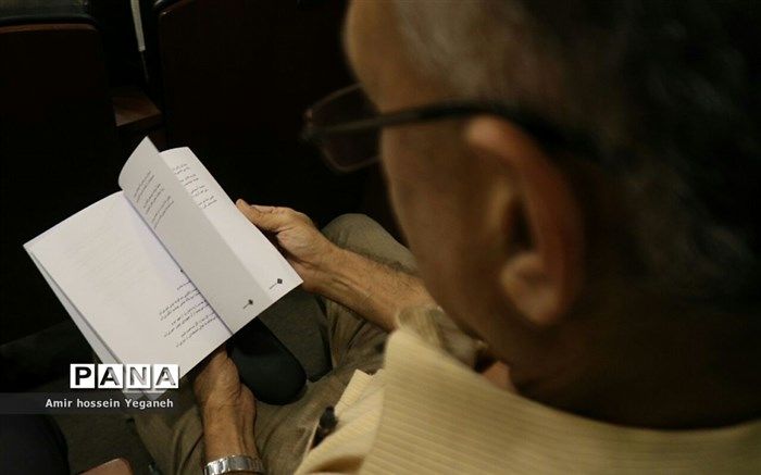 روایت های یک طنزنویس از نامه های عاشقانه اش