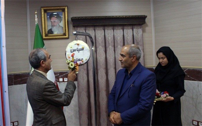 پاشایی: فرهنگ تجلیل از مقام معلم باید به شکل عمومی باشد