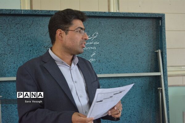 استارت آپی در هنرستان دخترانه گلشن شهریار