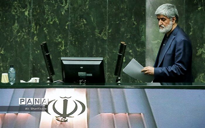 مطهری: بازپرس تهران نمی‌تواند شبکه اجتماعی با 40 میلیون کاربر  در کشور  را فیلتر کند
