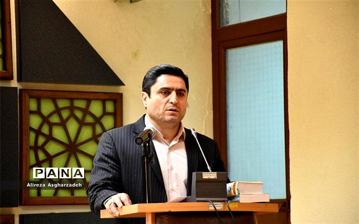 مدیرکل آموزش و پرورش مازندران: منزلت و معیشت معلمان باید در کنار هم مورد توجه باشد